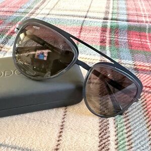Brand New Modo Aviator Sunglasses